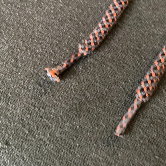 Green element hoodie - Picture 3 of 4